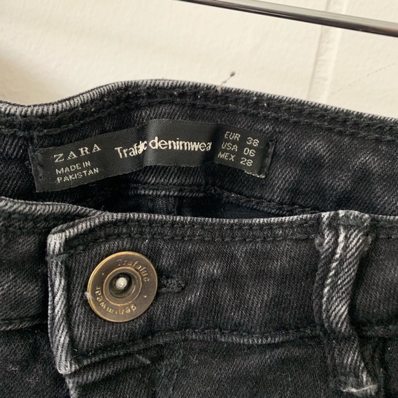 ZARA TRAFALUC DENIMWEAR BLACK DISTRESSED JEANS 6 - Picture 2 of 5